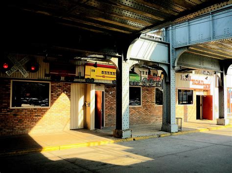 railroad inn valley stream ny.